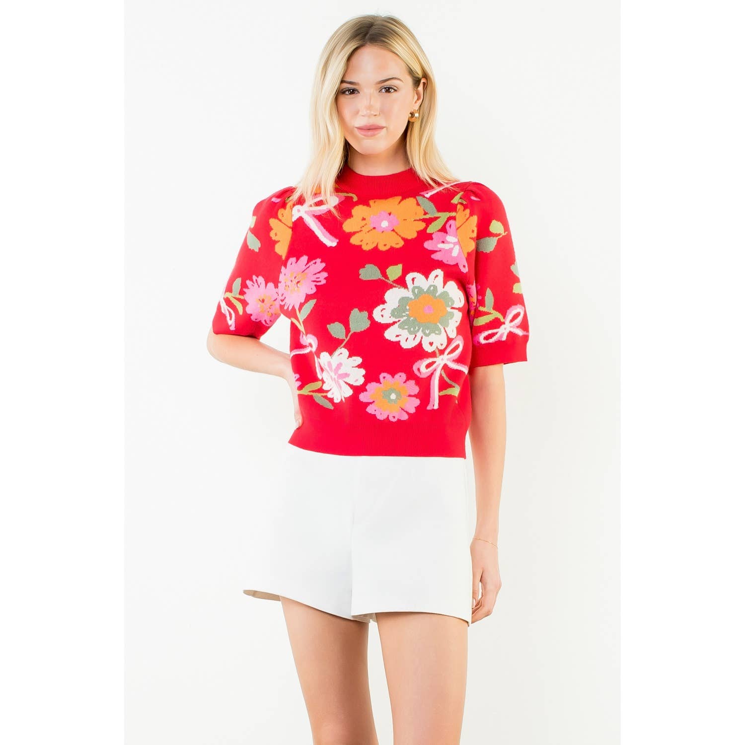 Short Sleeve Floral Detail Knit Top