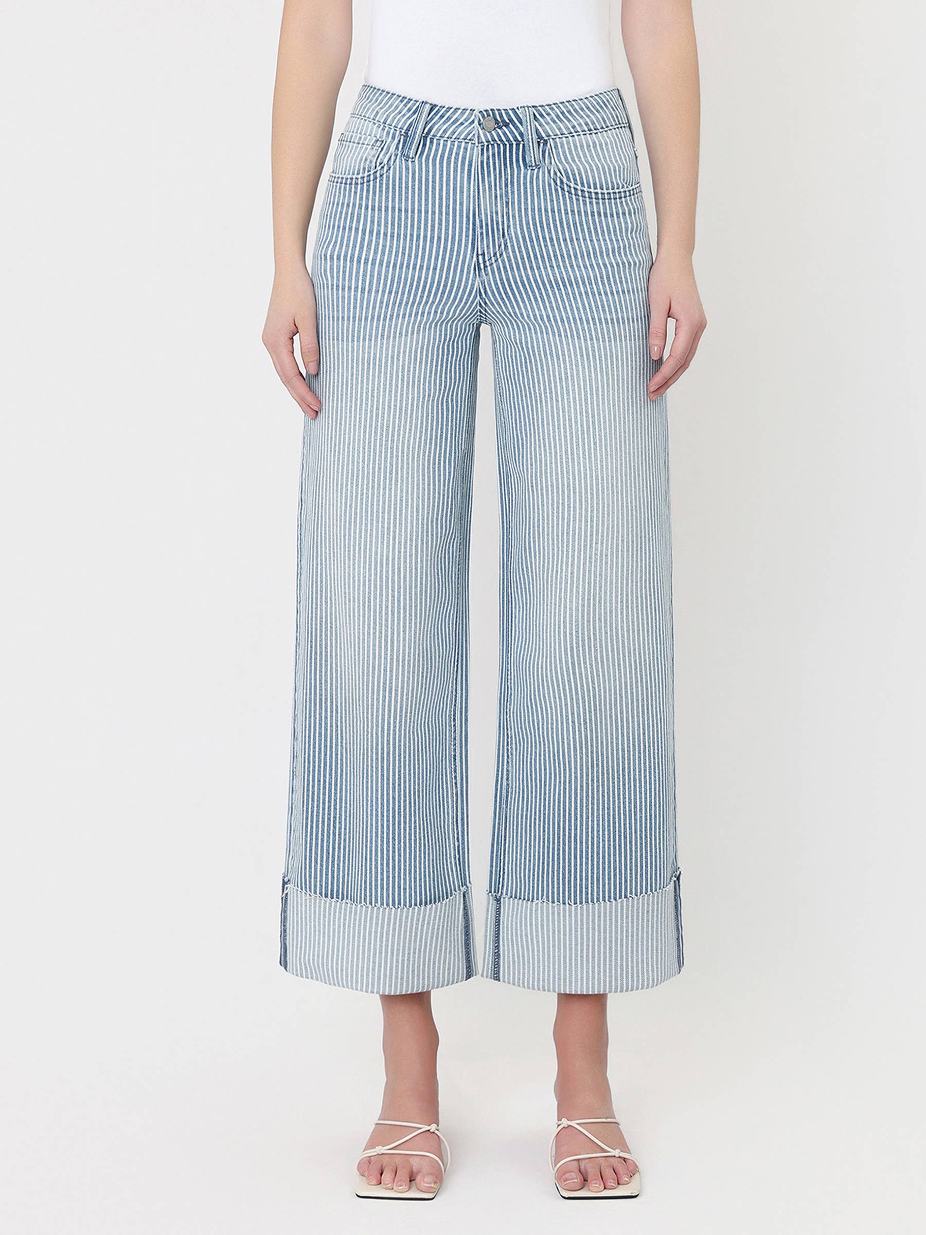 HIGH RISE CUFFED STRIPED CROP WIDE JEANS V3859STN