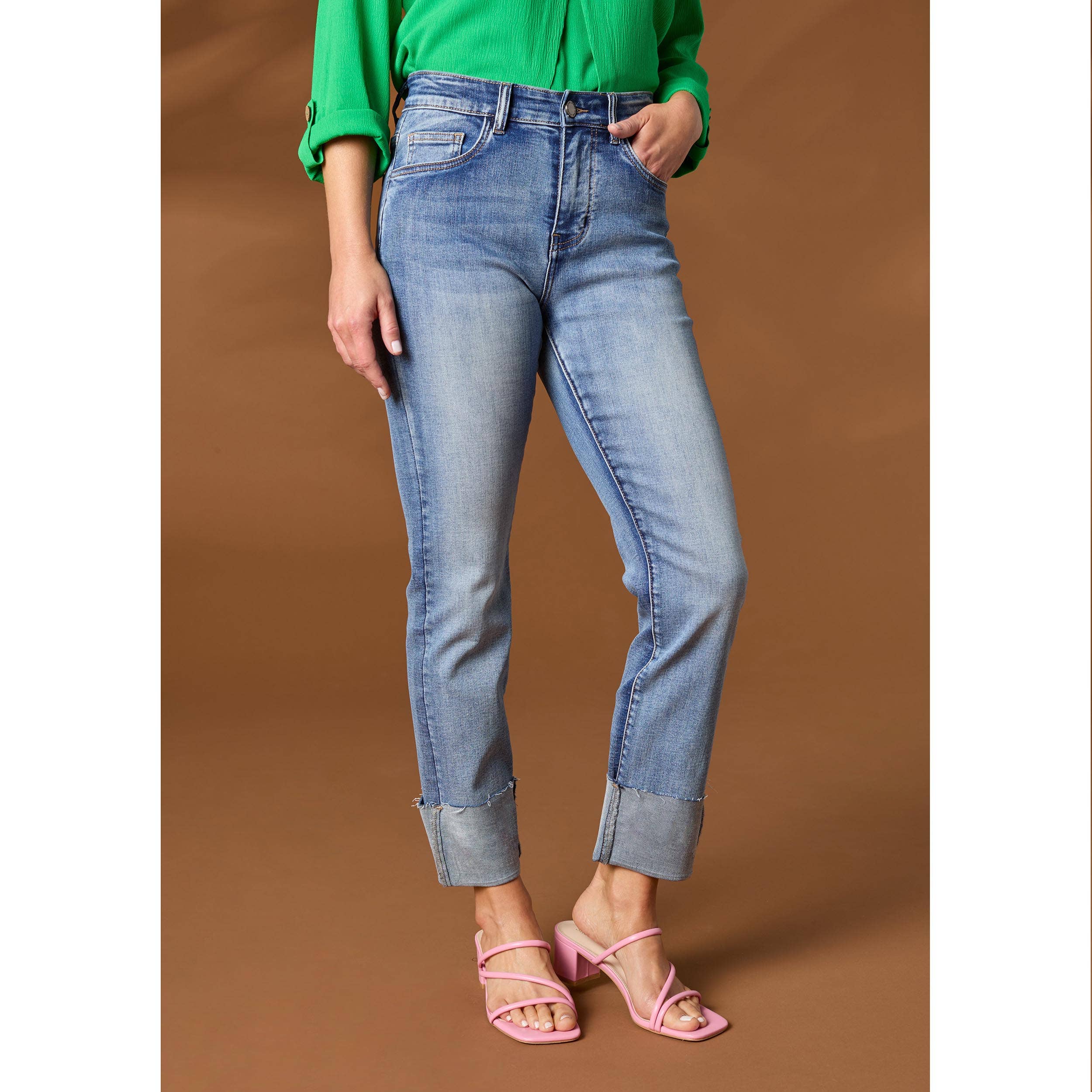 EverStretch Straight Ankle with Wide Cuff