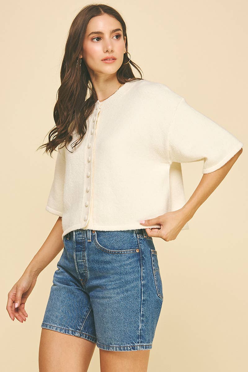 BUTTON DOWN SHORT SLEEVE SWEATER - 6752W