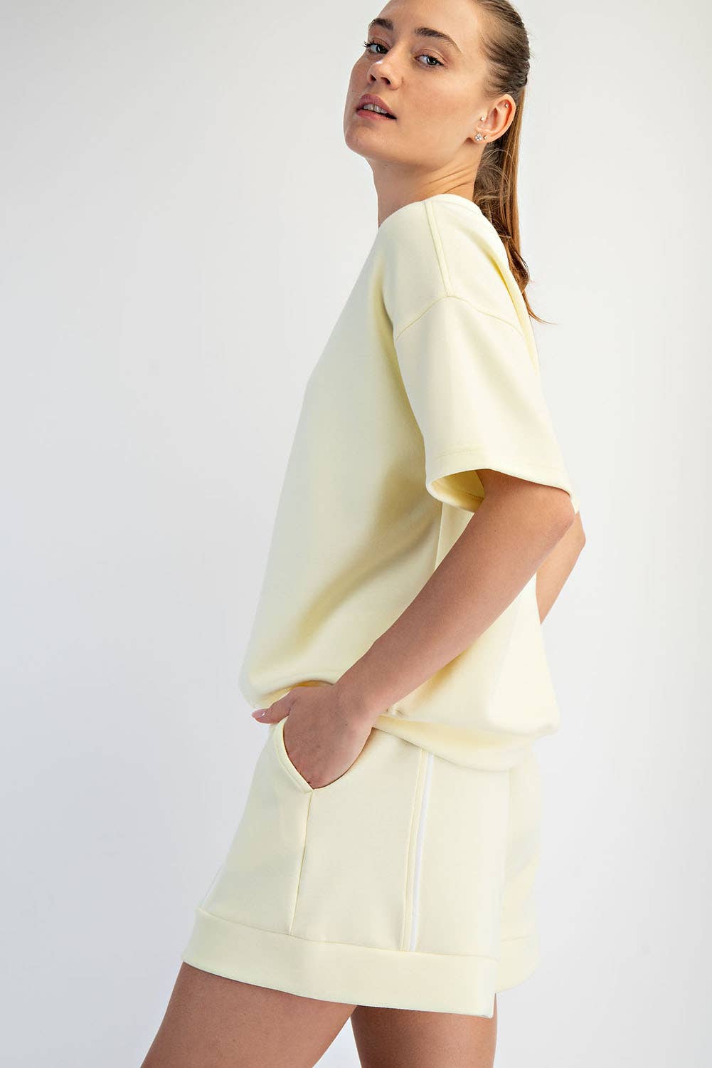 MODAL SCUBA V NECK FLAT PIPING SHORT SLEEVE TOP