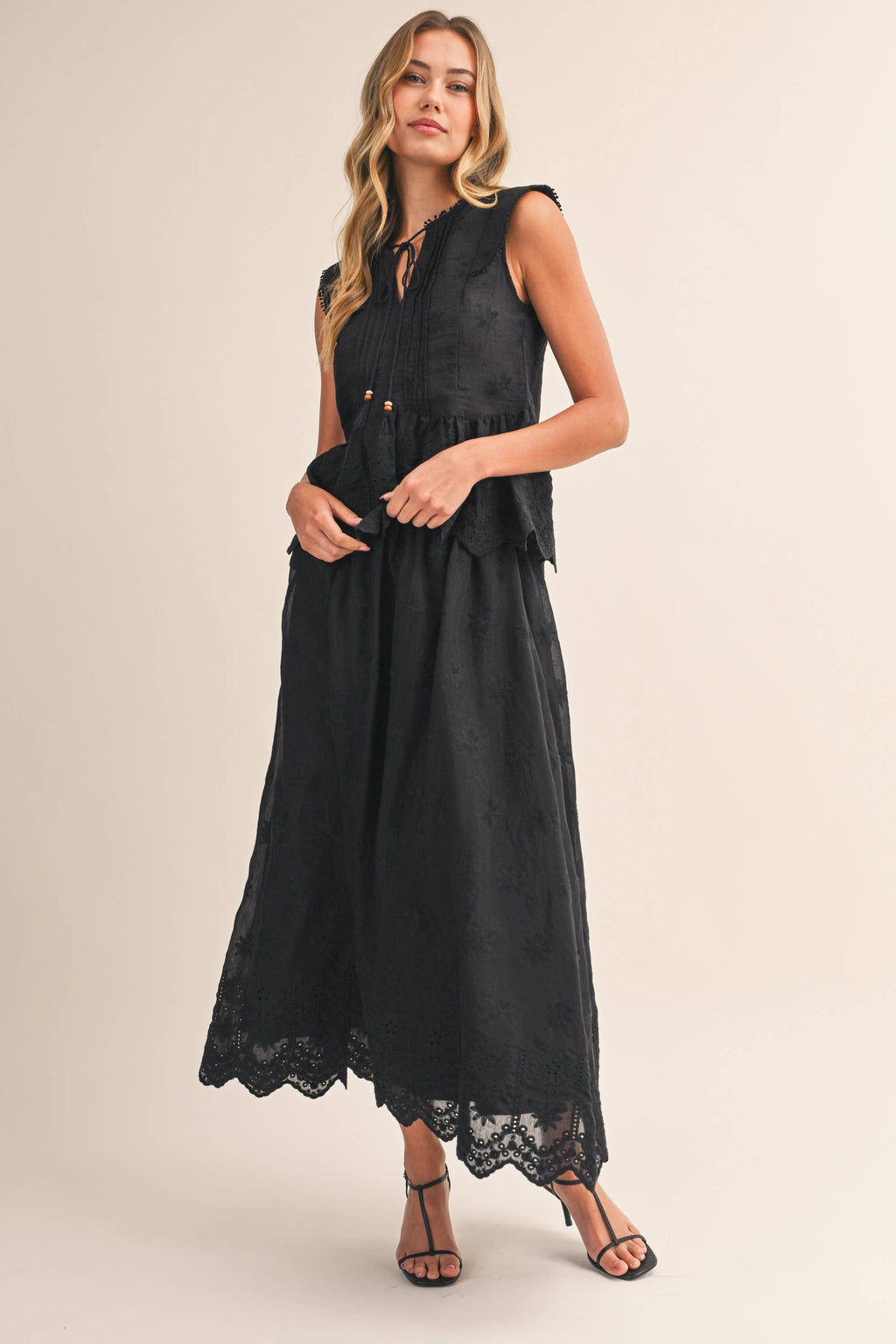 IST6153 EMBO  SCALLOP TOP AND SKIRTS SET