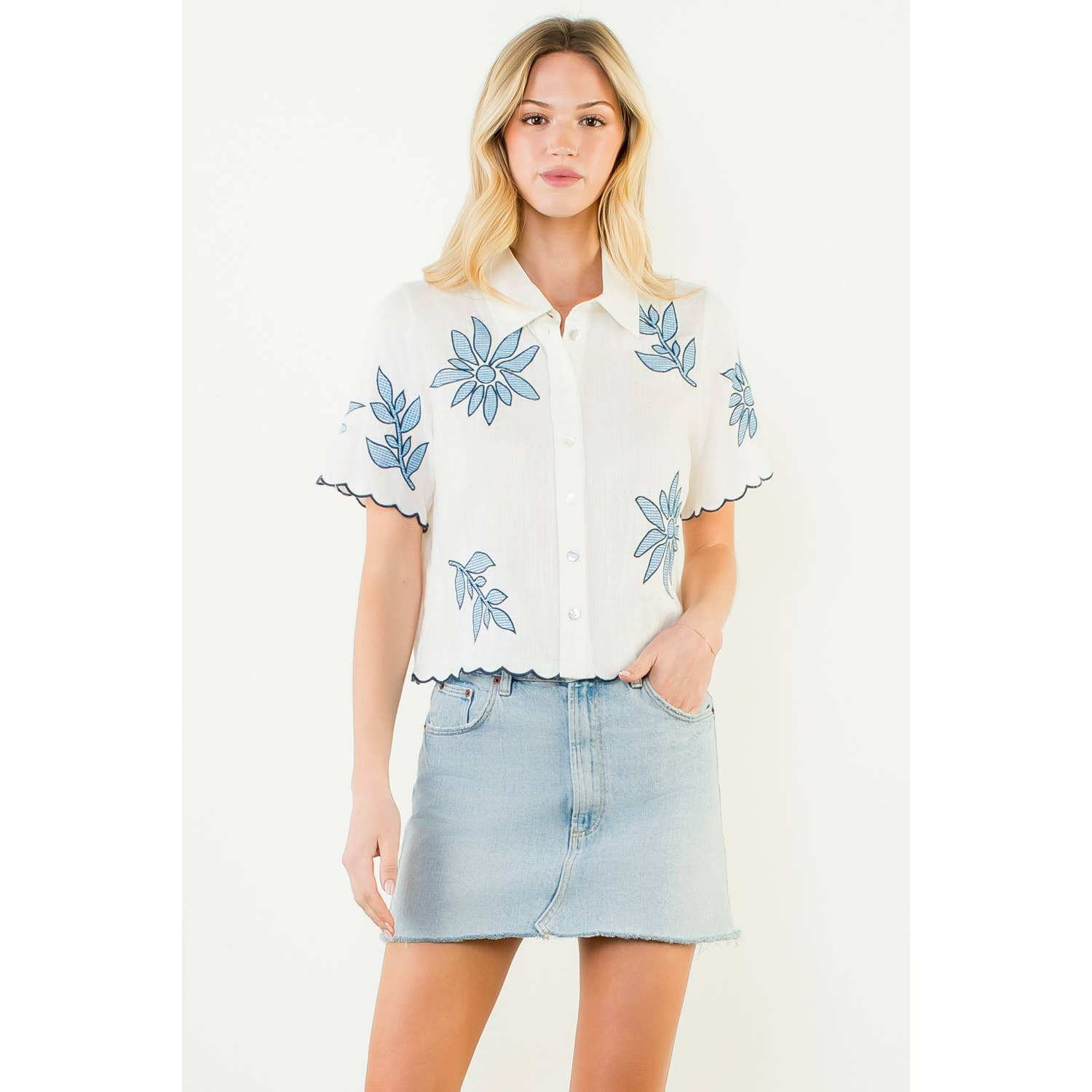 Short Sleeve Floral Embroidery Top