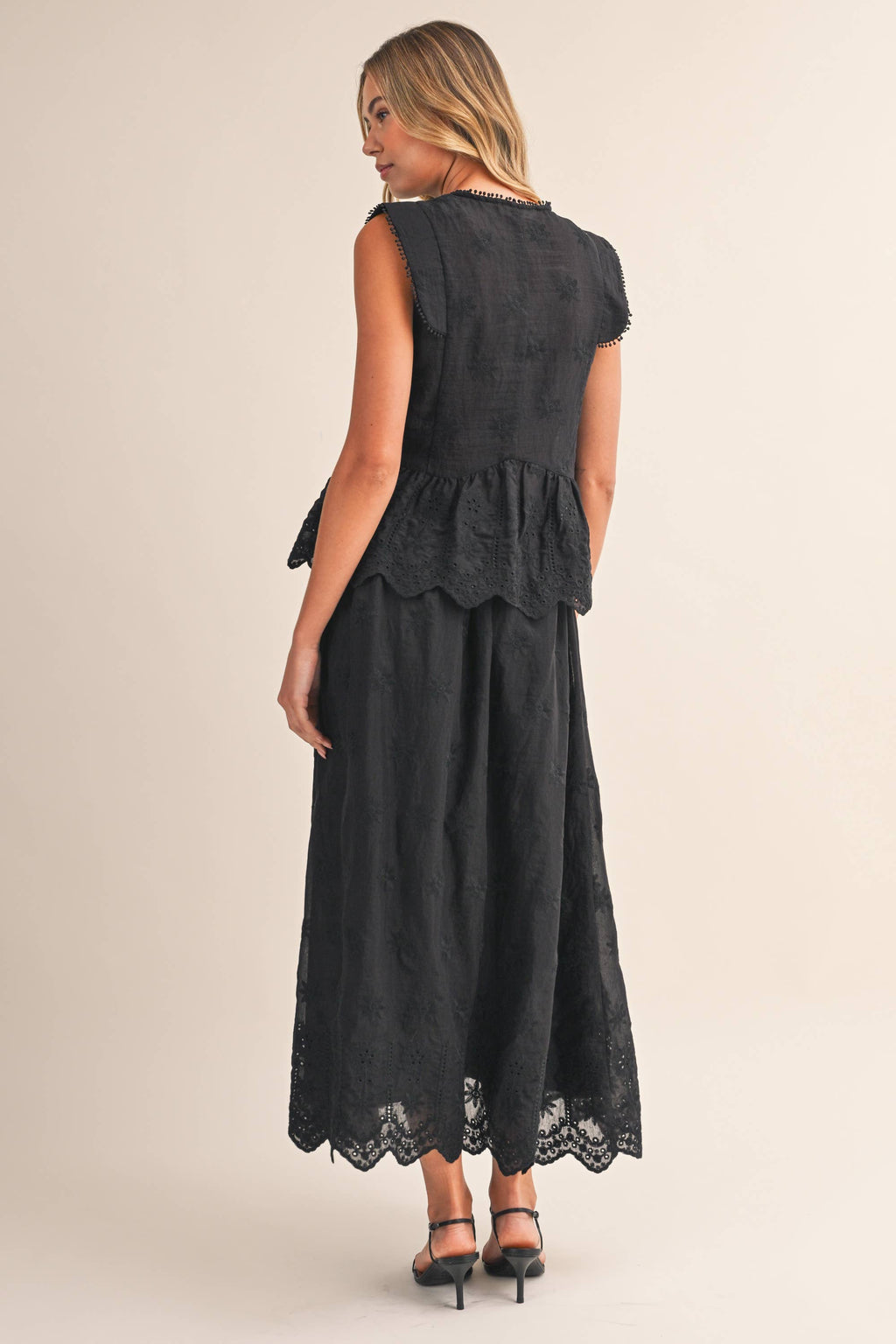 IST6153 EMBO  SCALLOP TOP AND SKIRTS SET