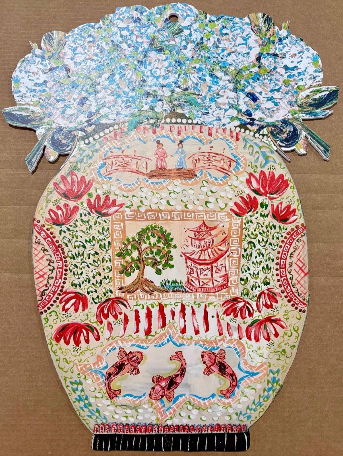 LARGE Designer Chinois Vase with Hydrangeas Door Hanger