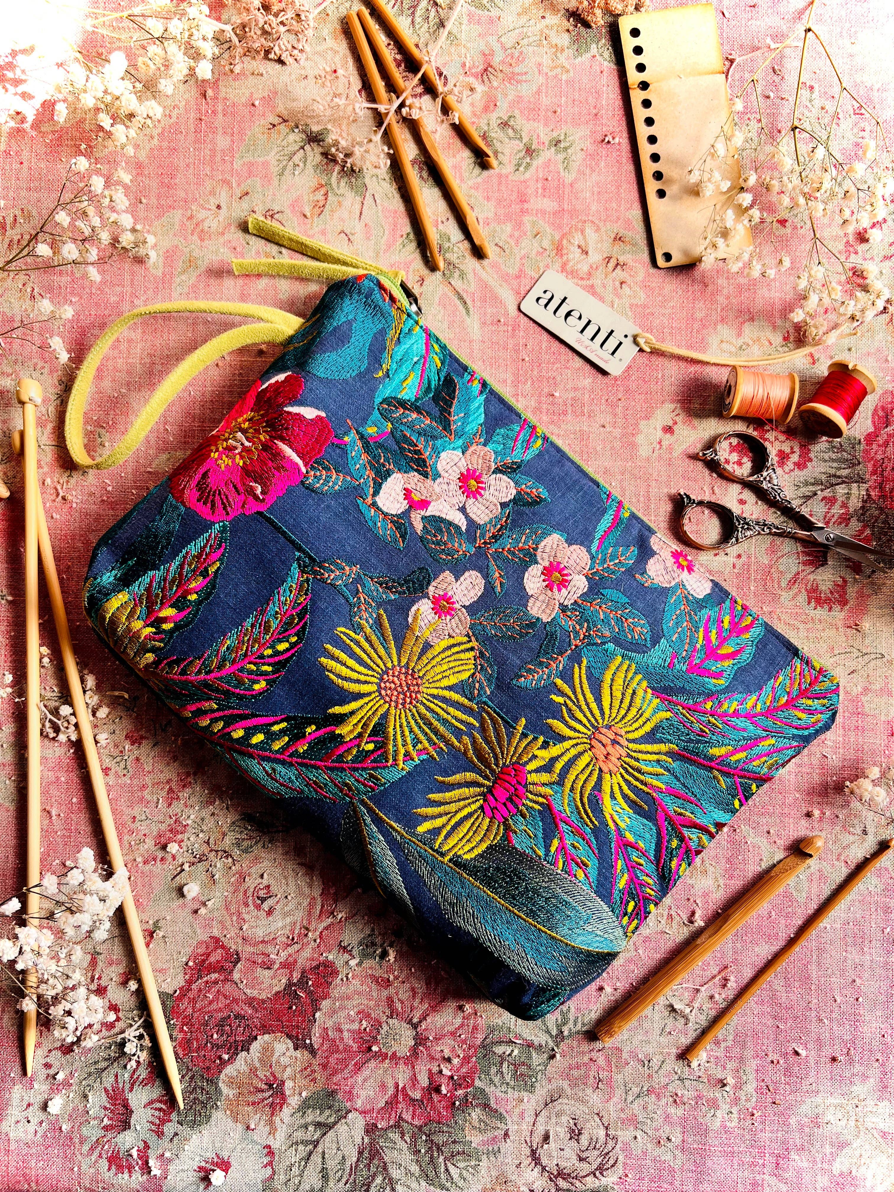 Flora Grand Pouch - Atenti USA Made Embroidery Floral