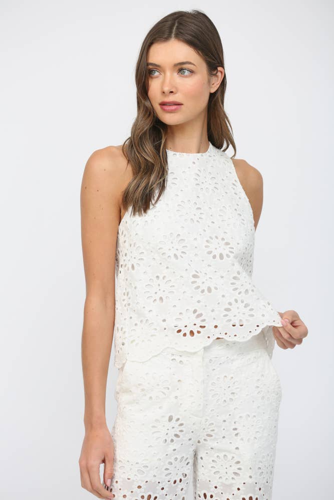 FLORAL EYELET LACE SLVL TOP FT22303