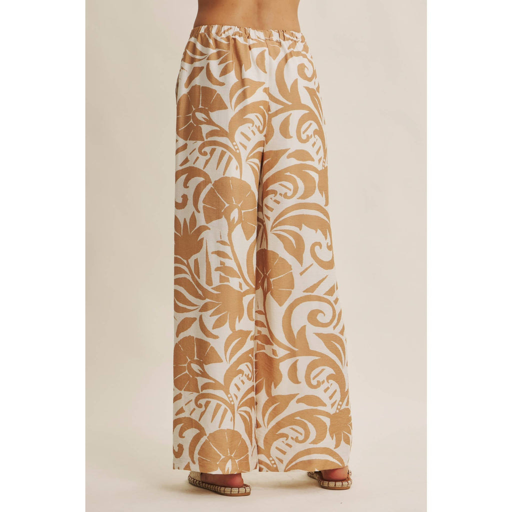EURO SUMMER ISLAND FOLIAGE AIRY WIDE-LEG PANTS IN WARM LATTE