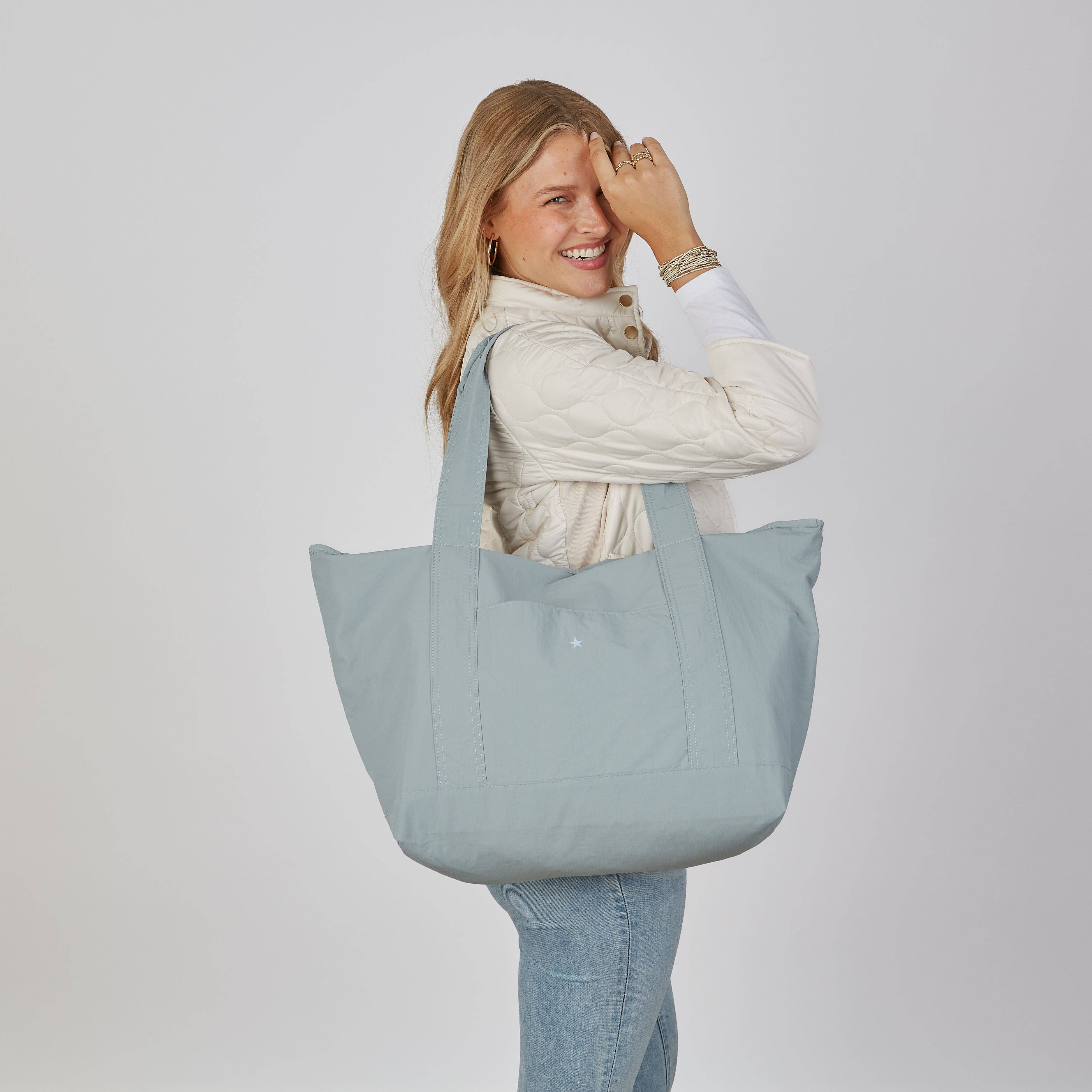 Weekender Washable Tote in Blue - The Perfect Travel Tote