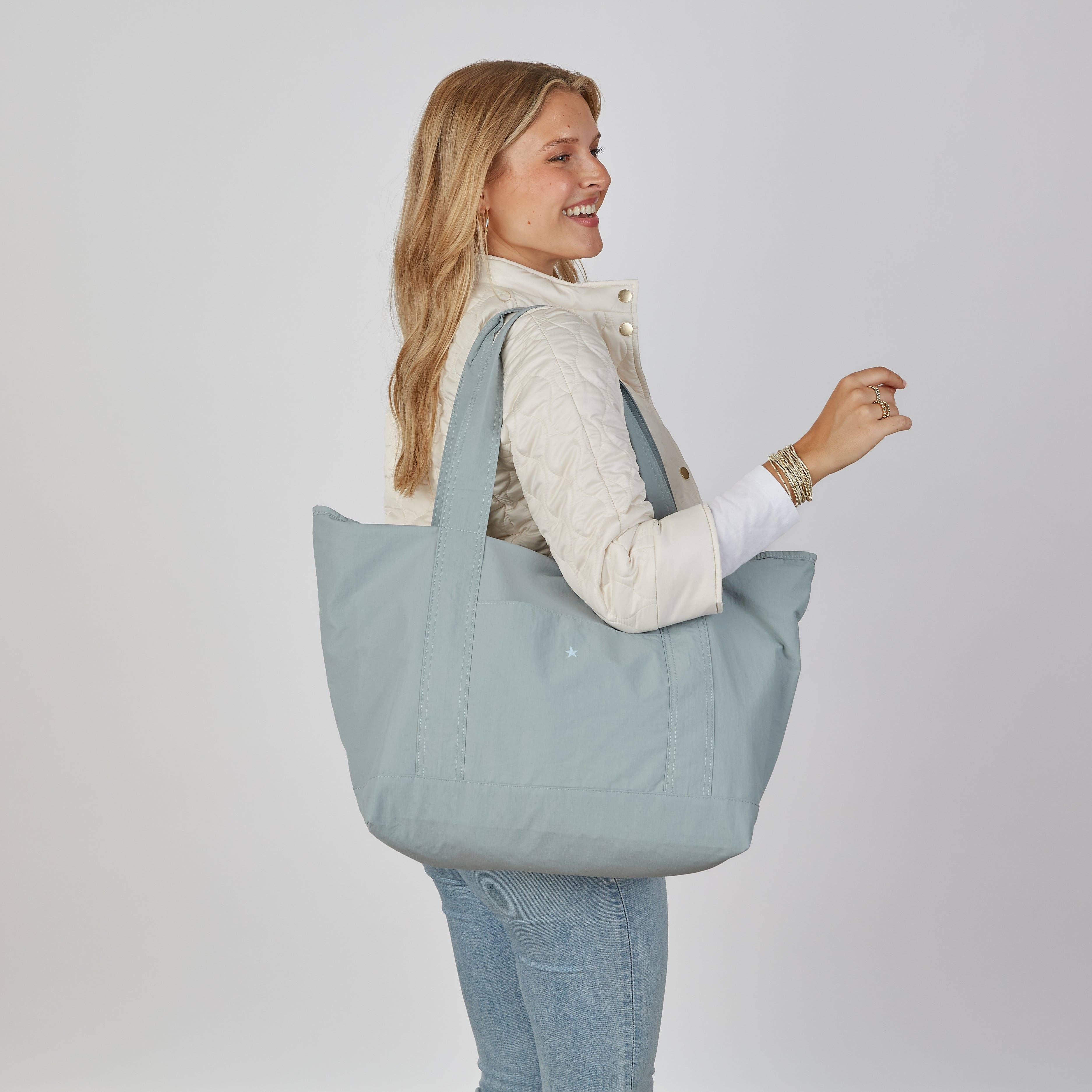 Weekender Washable Tote in Blue - The Perfect Travel Tote