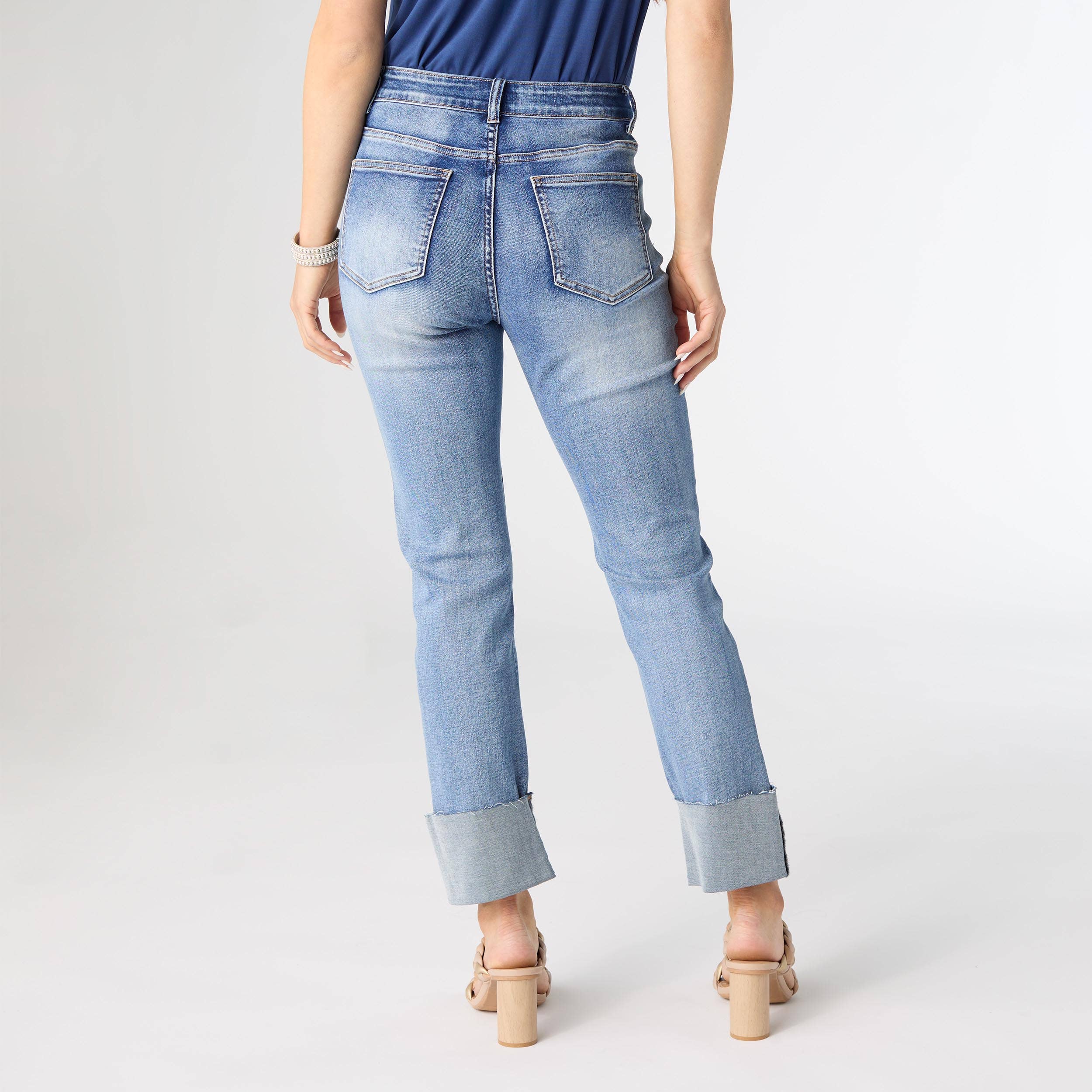EverStretch Straight Ankle with Wide Cuff