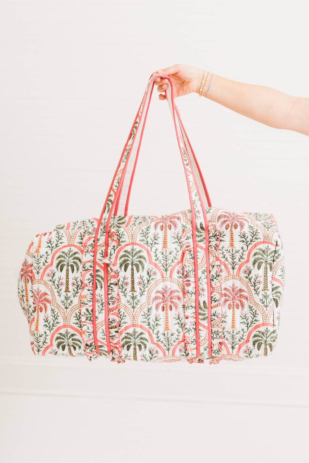 Resort Travel Palma Rosa Luxe | Large Quilted Duffle Bag