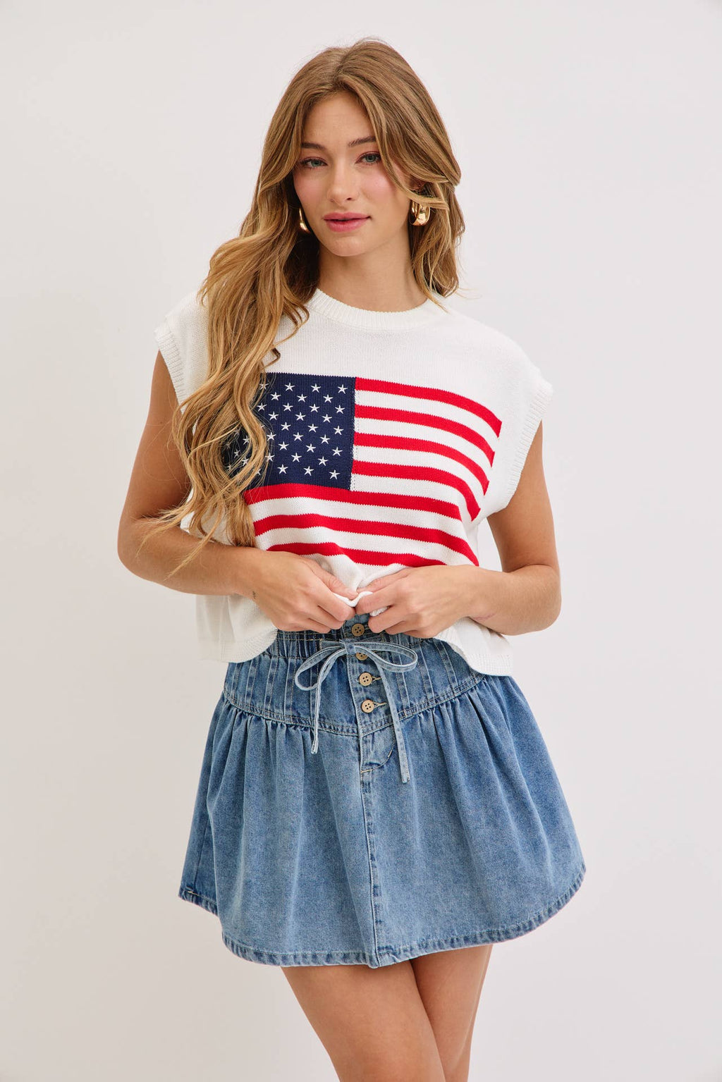 PATRIOTIC AMERICAN FLAG KNIT  STAR AND STRIPES TOP