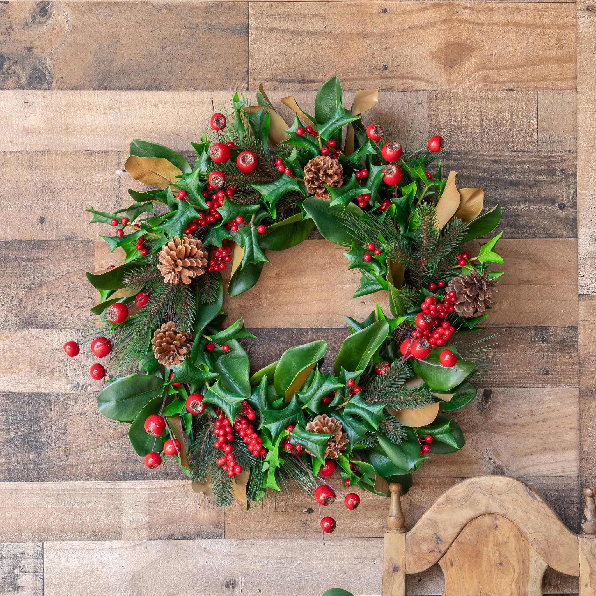 Magnolia & Red Berry Wreath - 24 Inch