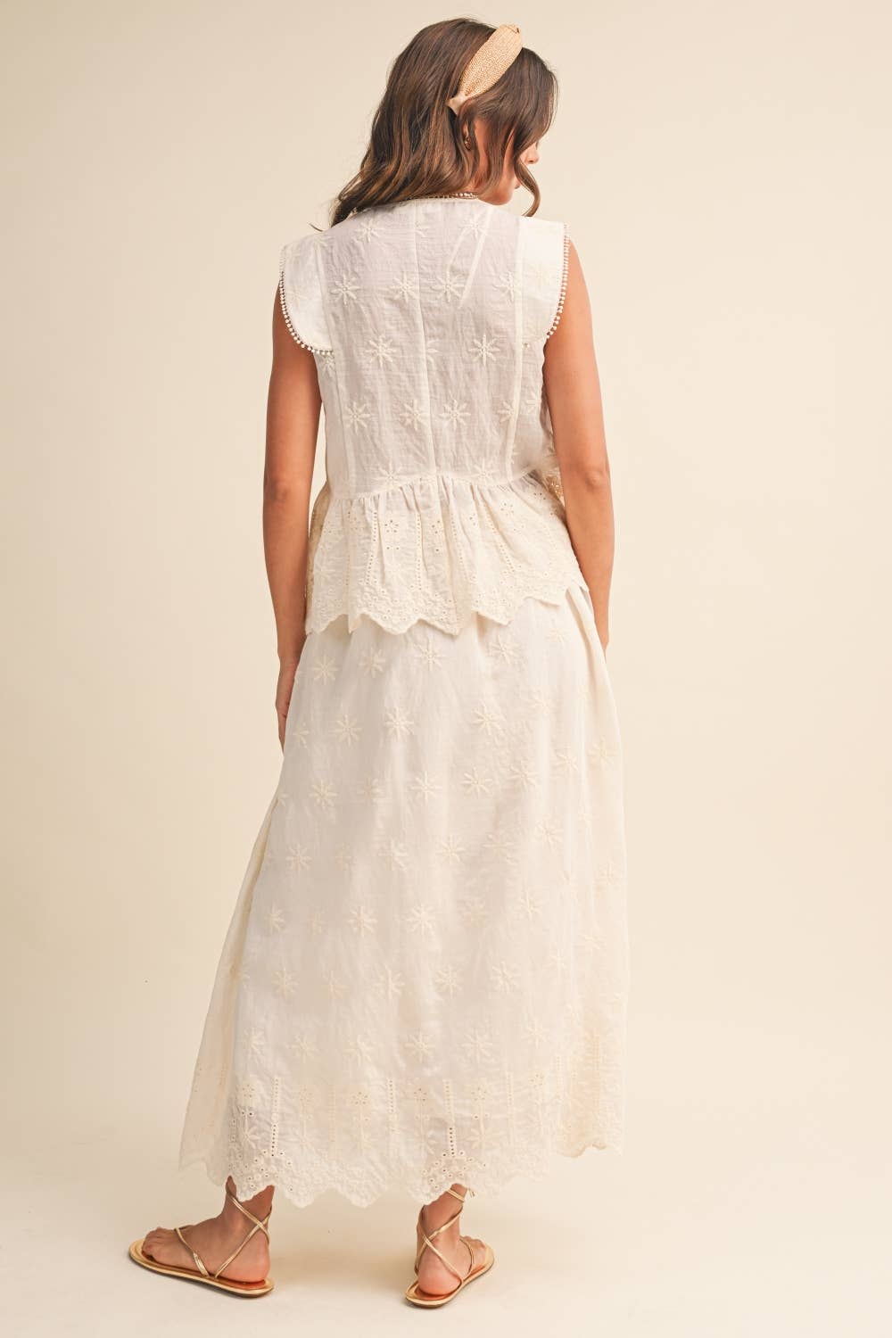 IST6153 EMBO  SCALLOP TOP AND SKIRTS SET