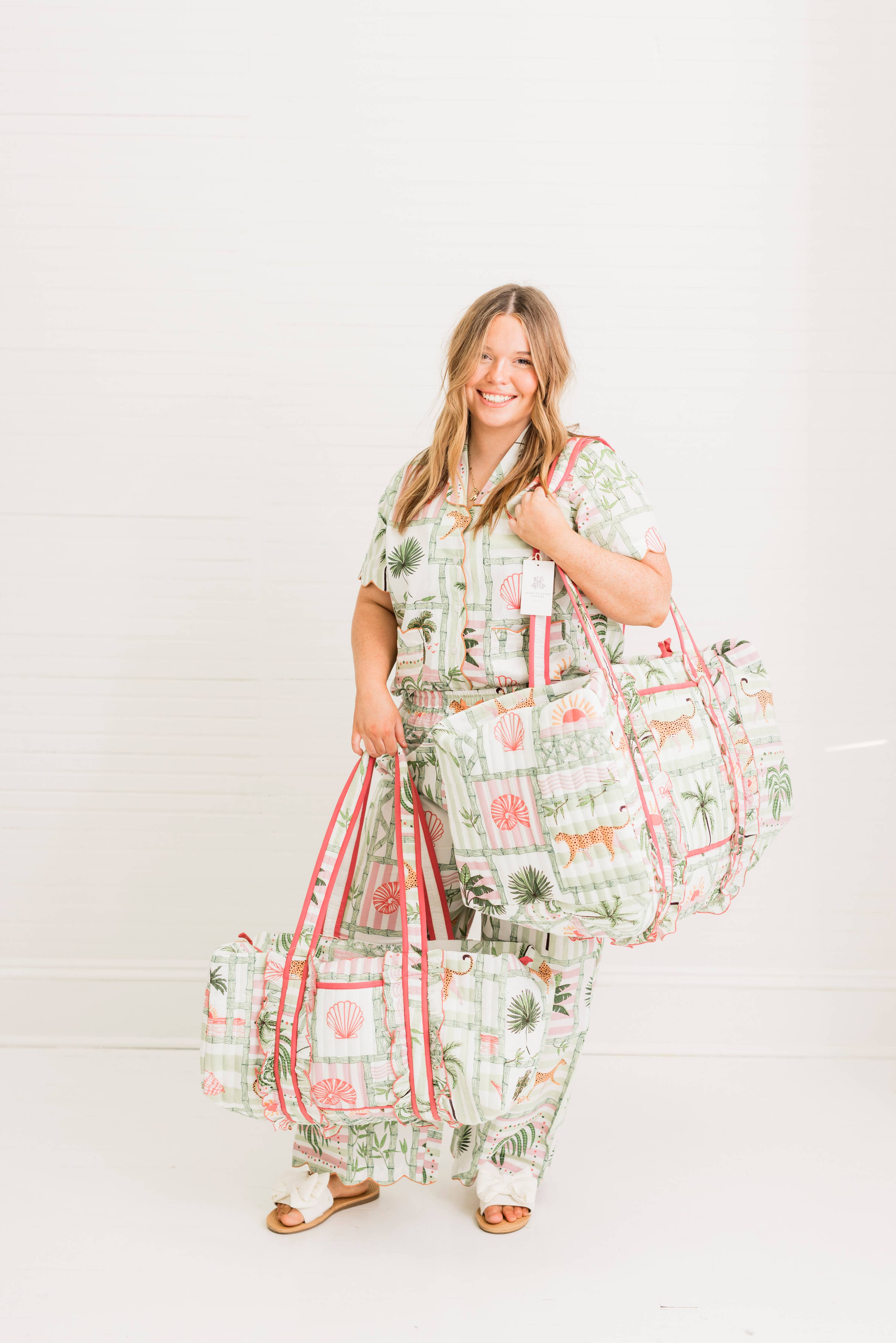 Resort Travel Palm Postal Luxe | Large Quilted Duffle Bag
