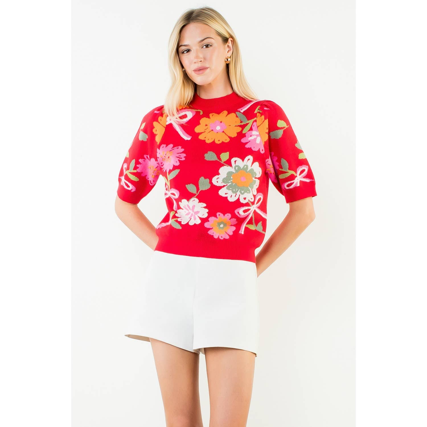 Short Sleeve Floral Detail Knit Top