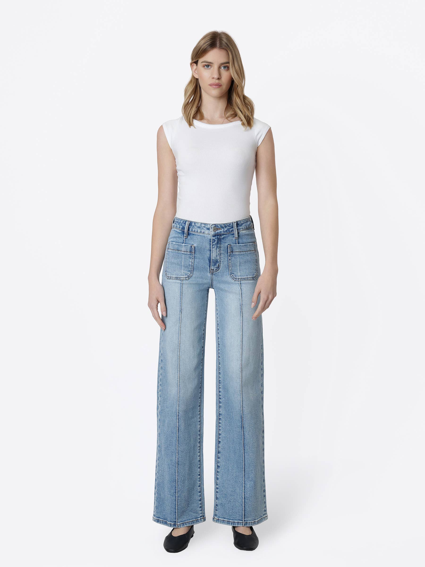 HIGH RISE PATCH POCKET PINTUCK WIDE JEANS LV2406